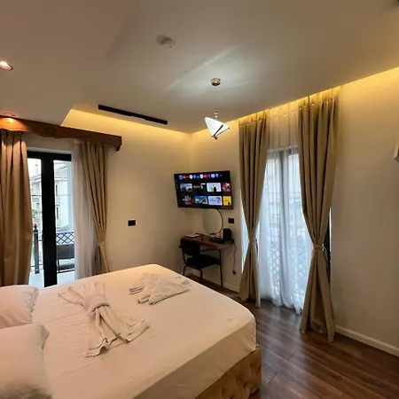 Hotel Martin Empire 4*